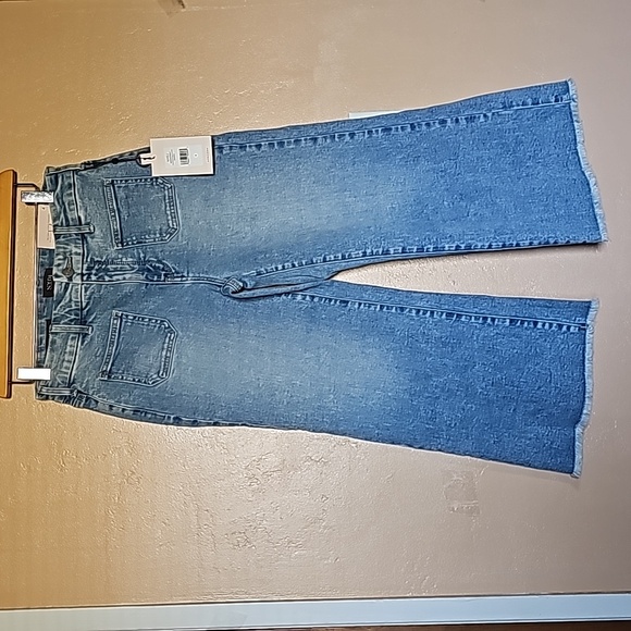 NYDJ patchie major wide leg Capri size 4 - Picture 2 of 10